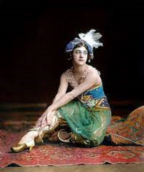 پرونده:Karsavina, Tamara2.jpg