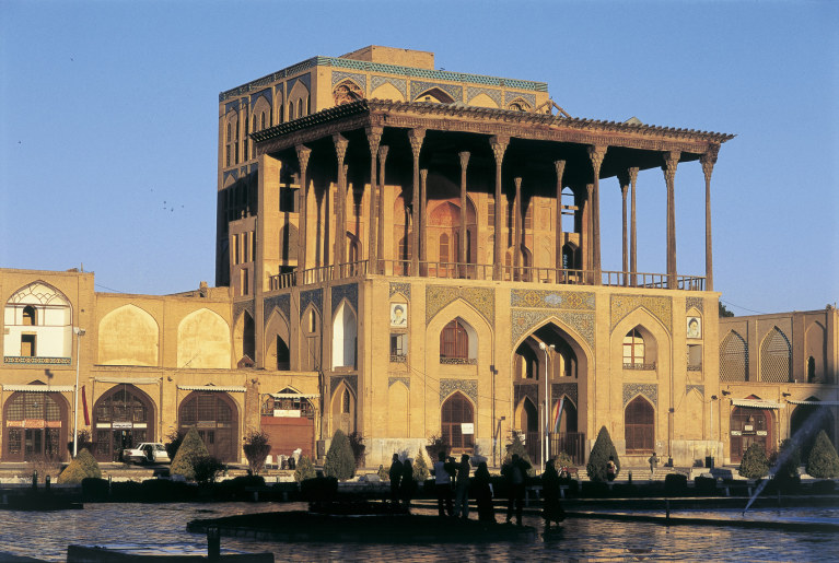 پرونده:31007900-4.jpg