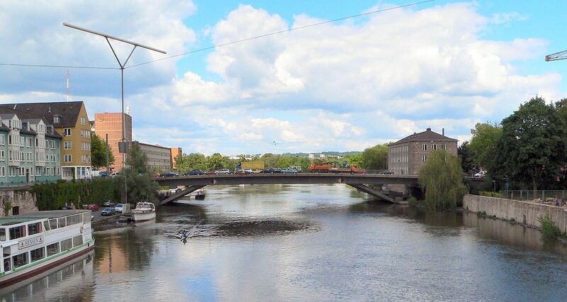 پرونده:Altmarktbrücke Kassel.jpg