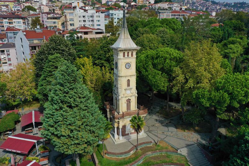 پرونده:İZMİT CLOCK TOWER.jpg