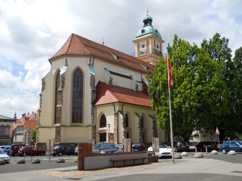 پرونده:Maribor cathedral .jpg