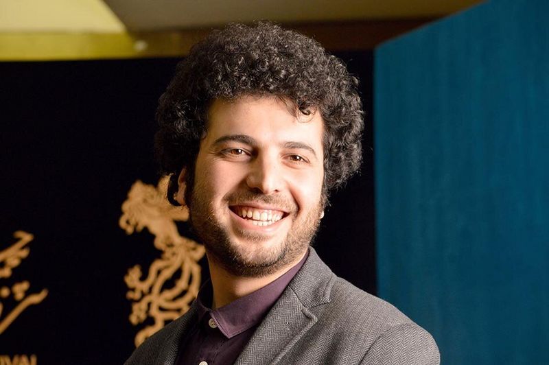 پرونده:2042166387.jpg