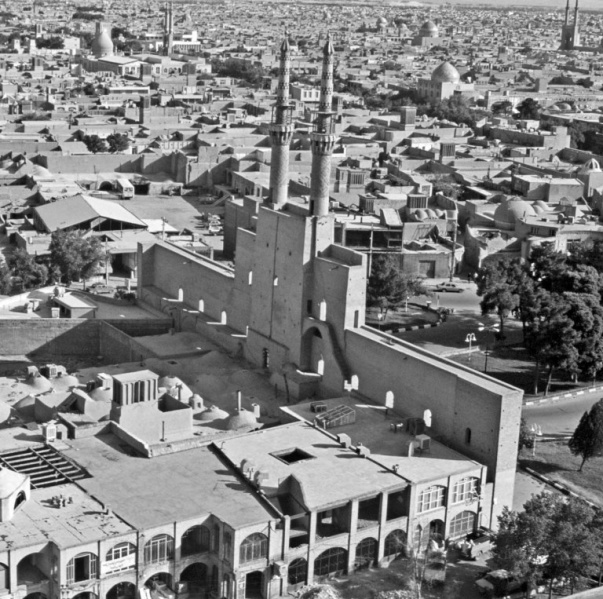پرونده:42027400-1.jpg