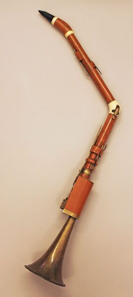 پرونده:Basset horn1.jpg