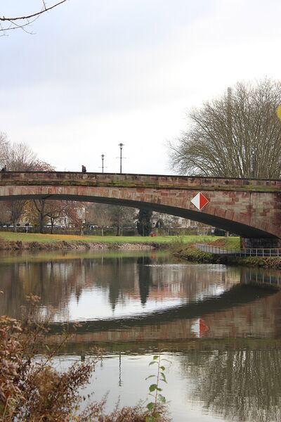پرونده:Bismarckbruecke in Saarbruecken.jpg