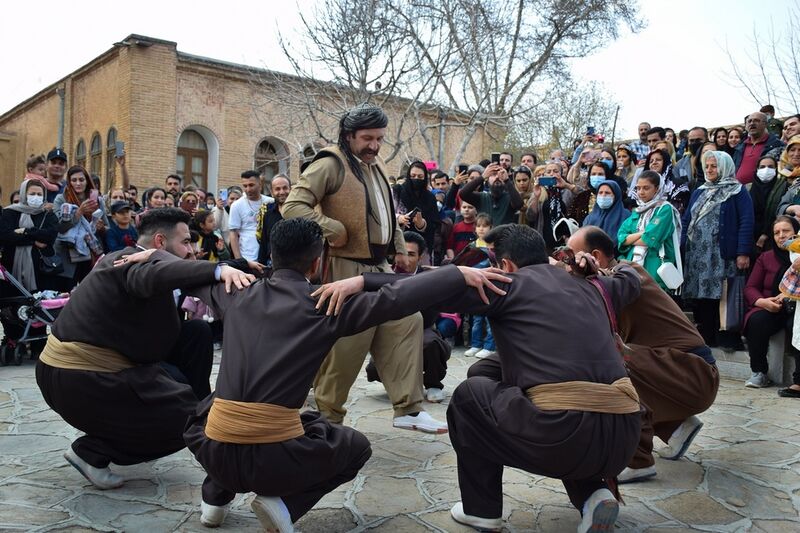 پرونده:رقص در ایران 1.jpg