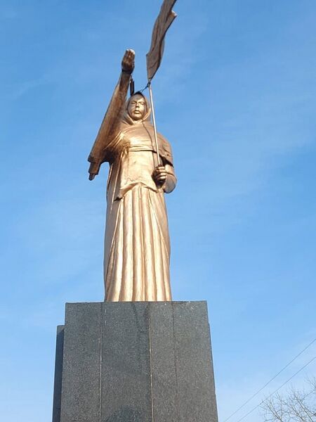پرونده:33111000-2.jpg