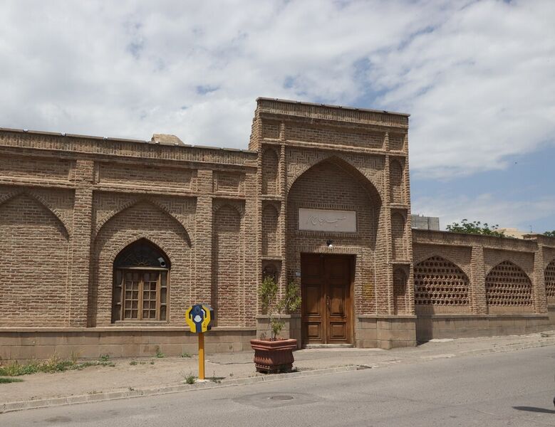 پرونده:2042191505-2.jpg