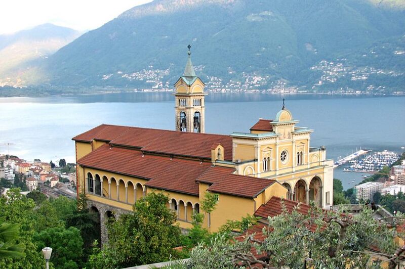 پرونده:MadonnadelSasso.jpg