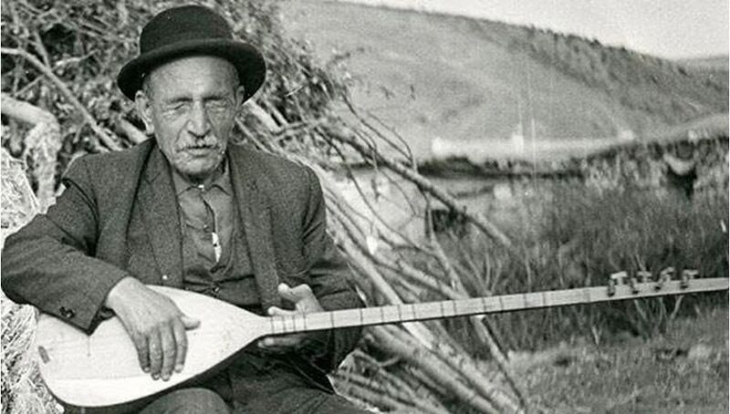 پرونده:Âşık Veysel.jpg