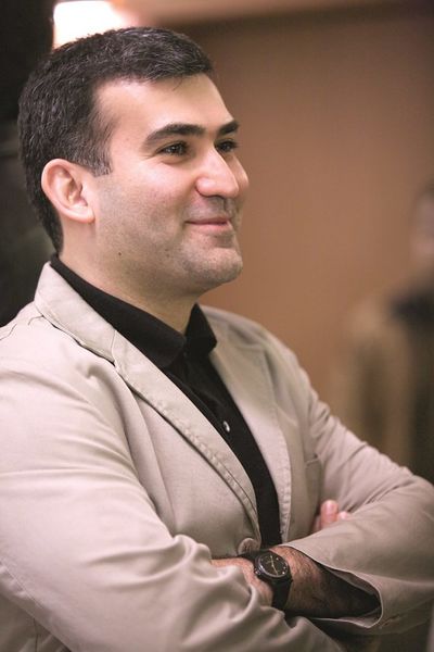 پرونده:2042151310.jpg