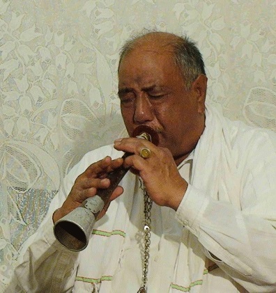 پرونده:نِینواز، غلامعلی (1 1).jpg
