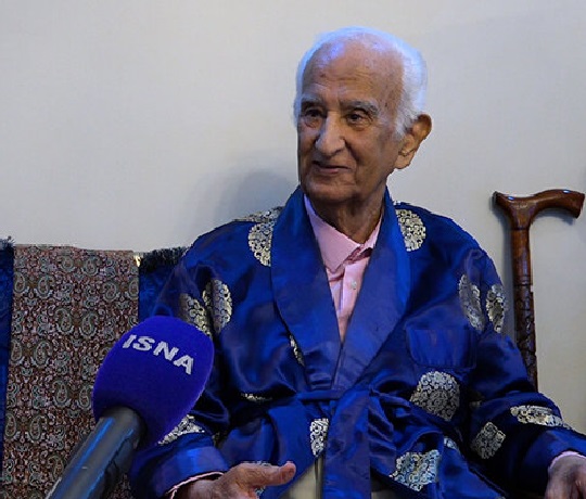 پرونده:عباس تهرانی تاش 1.jpg