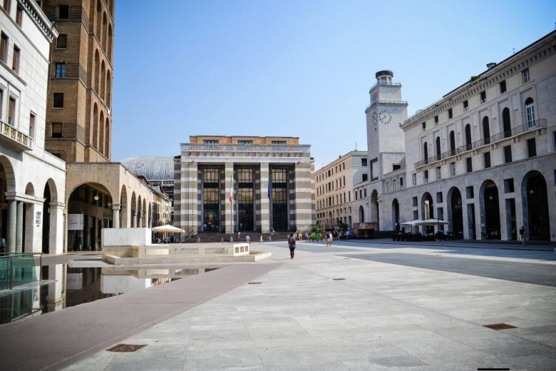 پرونده:12190100-1.jpg