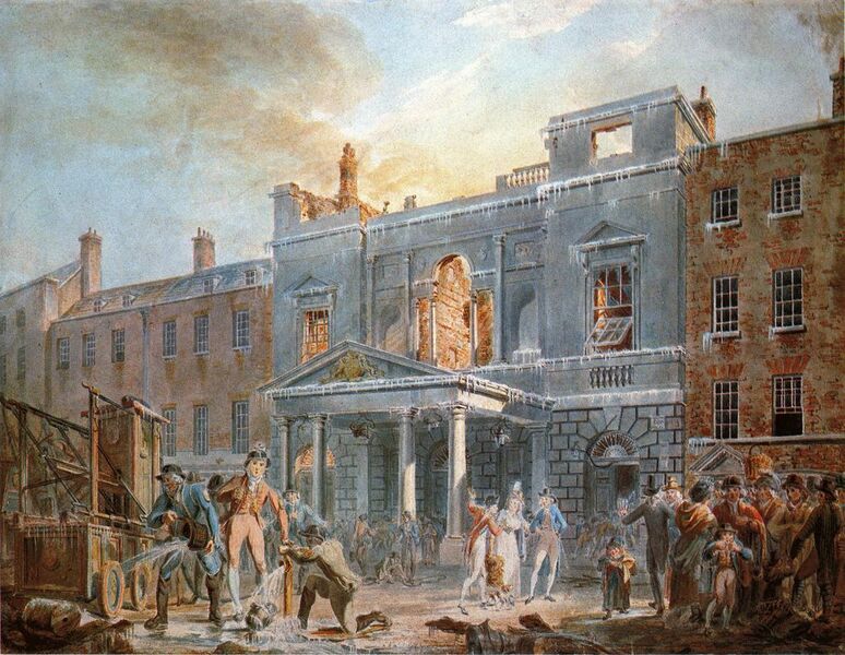 پرونده:The-Pantheon-the-morning-after-the-fire.jpg