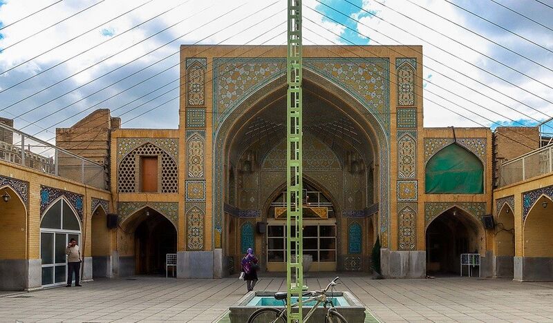 پرونده:2042169556.jpg