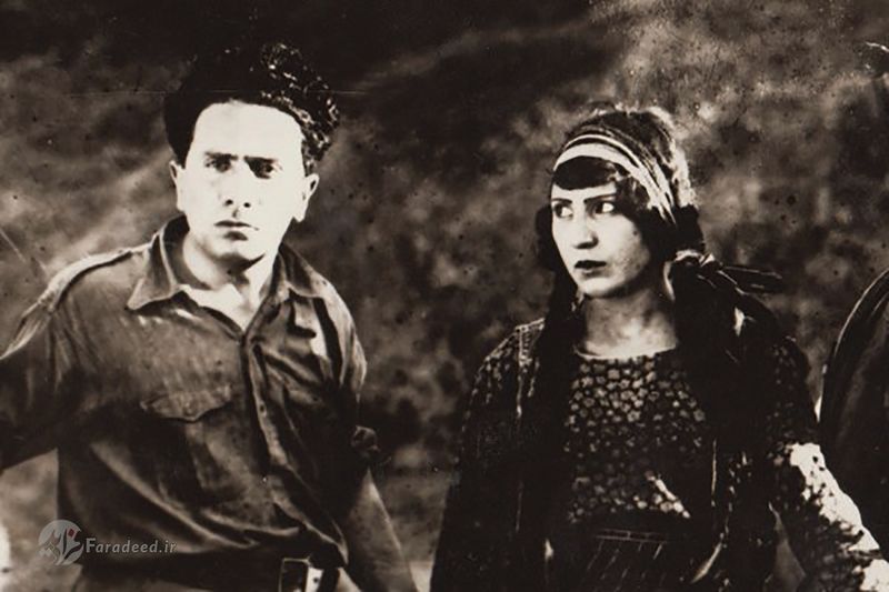 پرونده:2042152252- 2.jpg