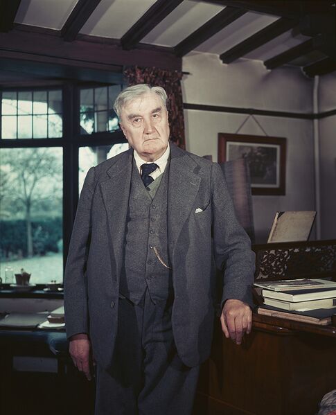 پرونده:Vaughan Williams, Ralph.jpg