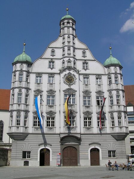 پرونده:Csm rathaus-memmingen .jpg