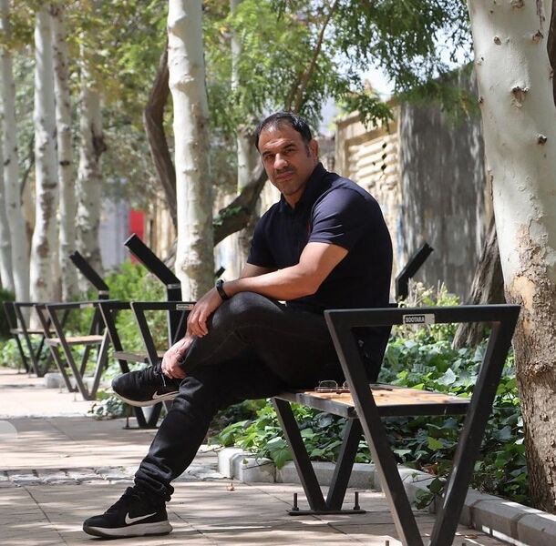 پرونده:14266500-2.jpg