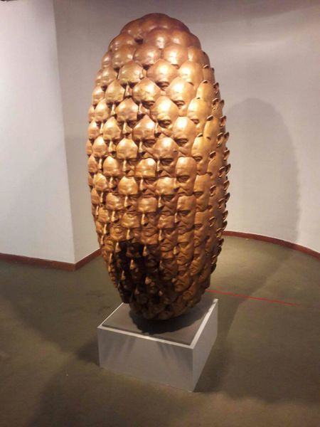 پرونده:2042150083 2.jpg