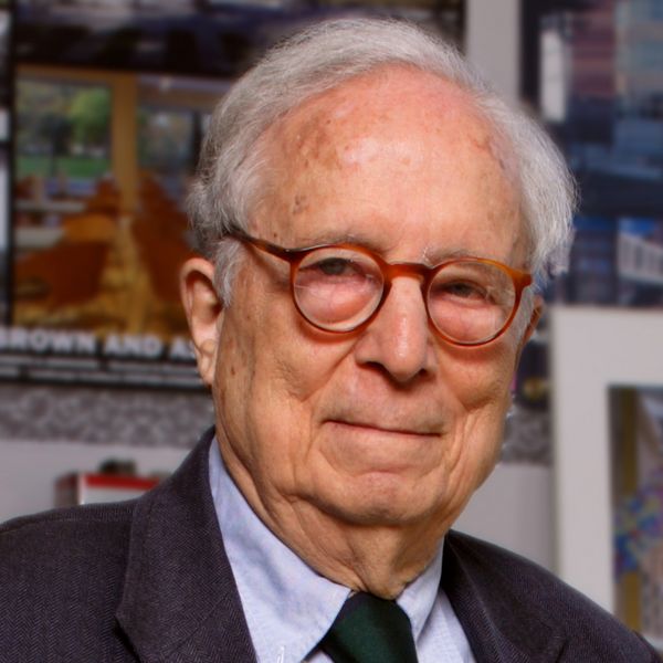 پرونده:Robert-venturi-obituary dezeen sq-1.jpg