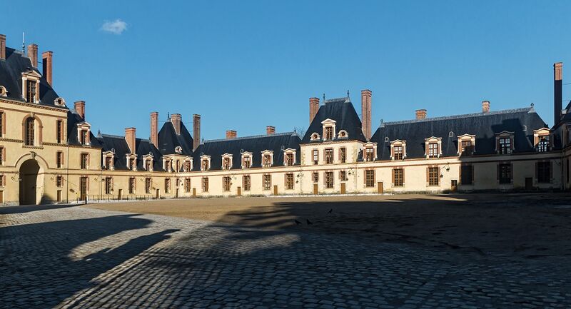 پرونده:Cours des Offices1.jpg