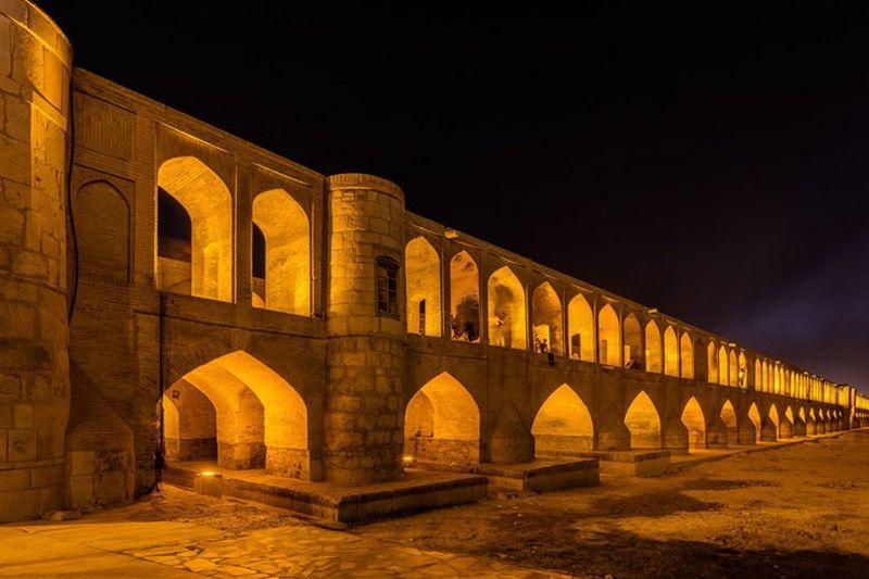 پرونده:38340500- 17.jpg