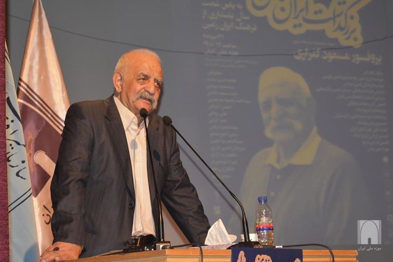 پرونده:2042155755.jpg