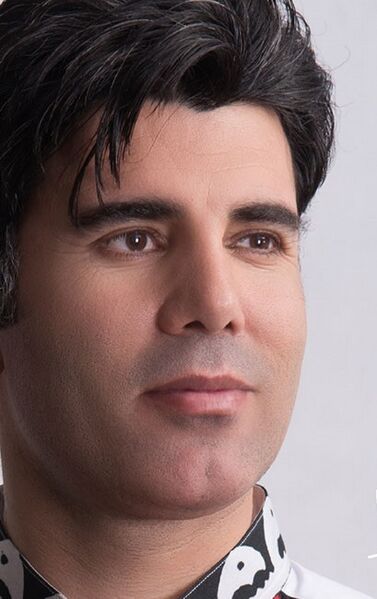 پرونده:Hossein-Reza-Asadi.jpg