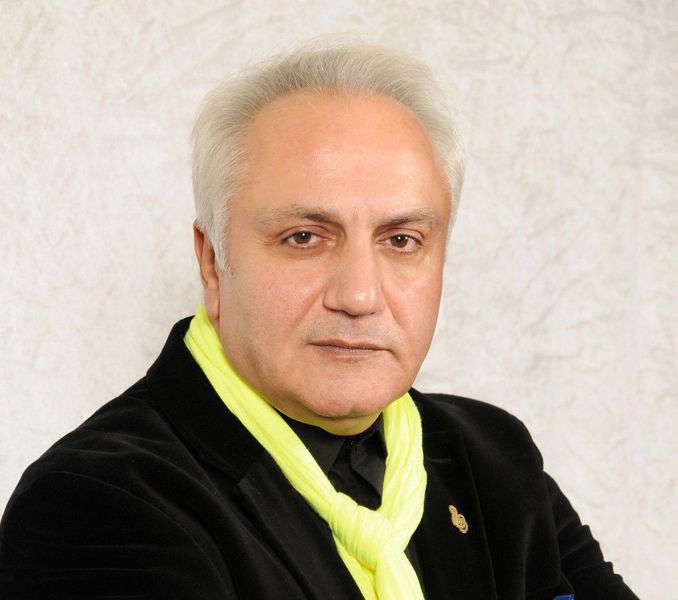 پرونده:2042151761.jpg