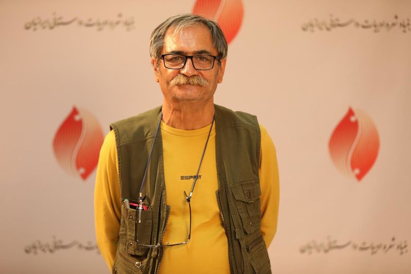 پرونده:2042148587- 5.jpg