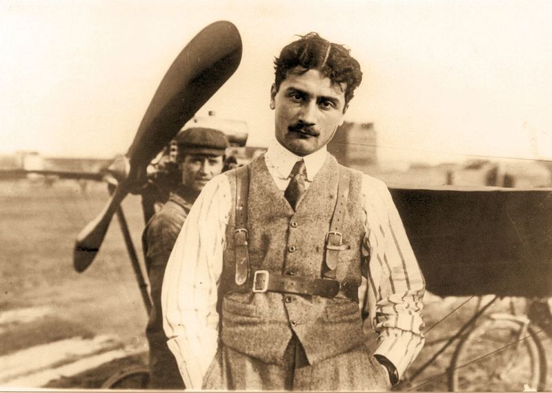 پرونده:2042154414.jpg