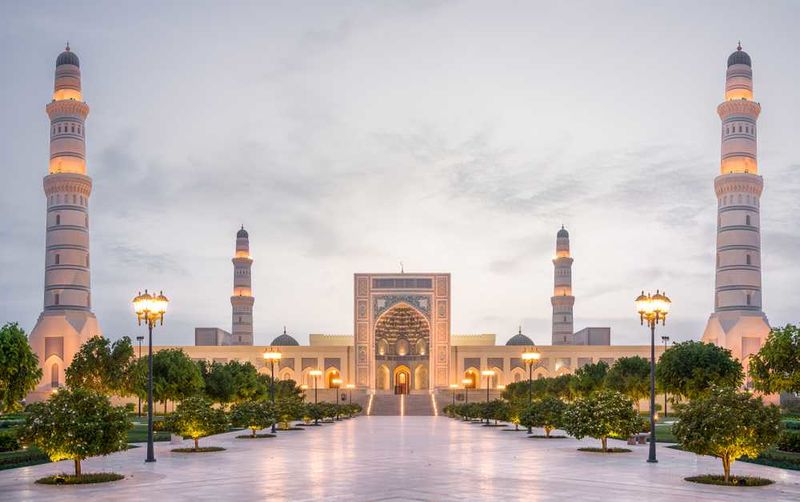 پرونده:2042153229.jpg