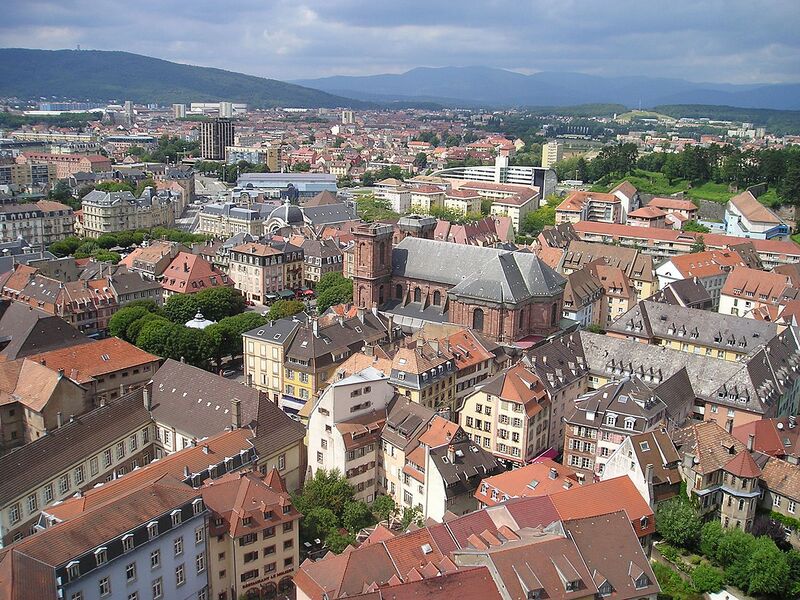 پرونده:1280px-Belfort2.jpg