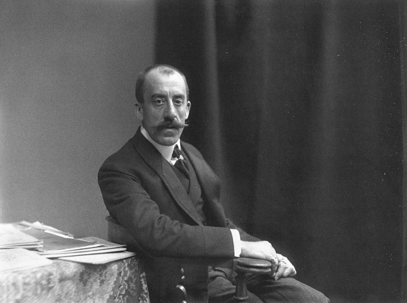 پرونده:Henry van der Velde um.jpg