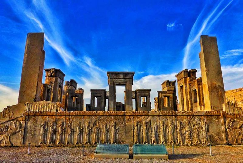 پرونده:38340500- 10.jpg